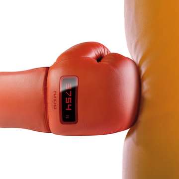 Puncho Boxing Glove Measures Force and Speed of Punches