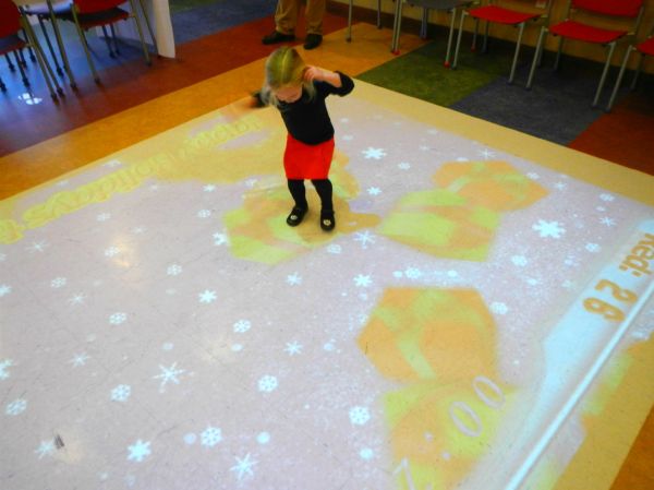 interactive_play