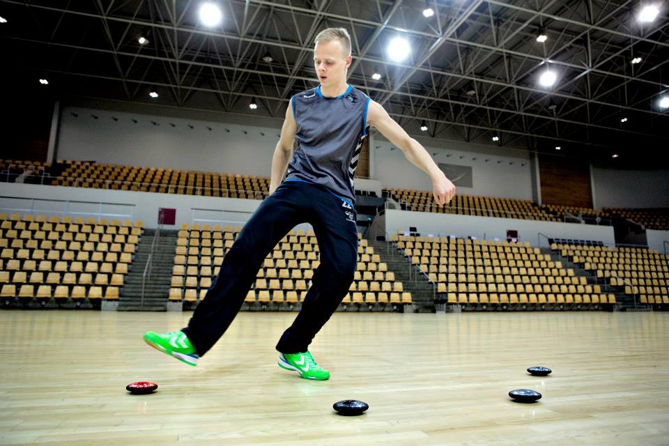 basketball workouts light trainer