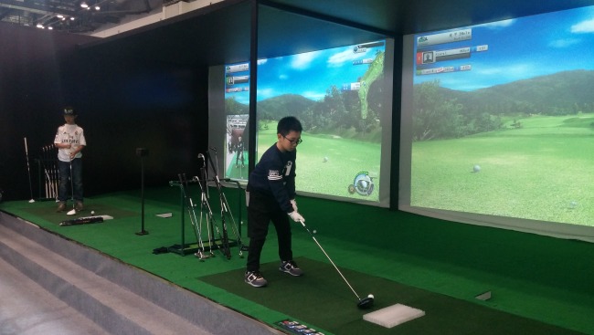 bravo golf simulator