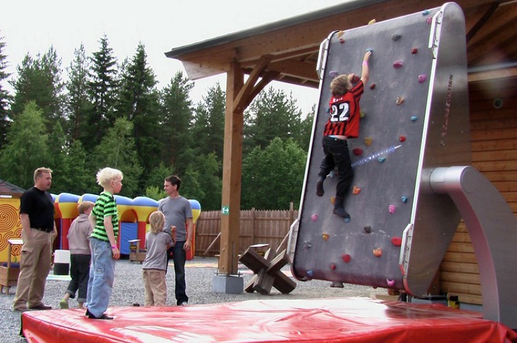 climbing wall interactive