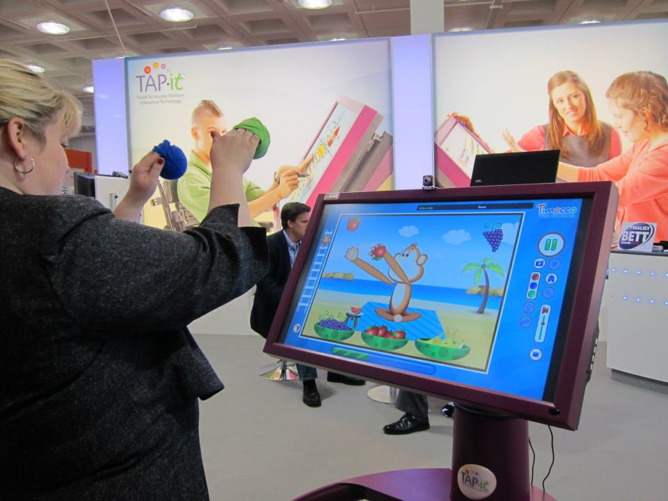 tomoco interactive therapy game children