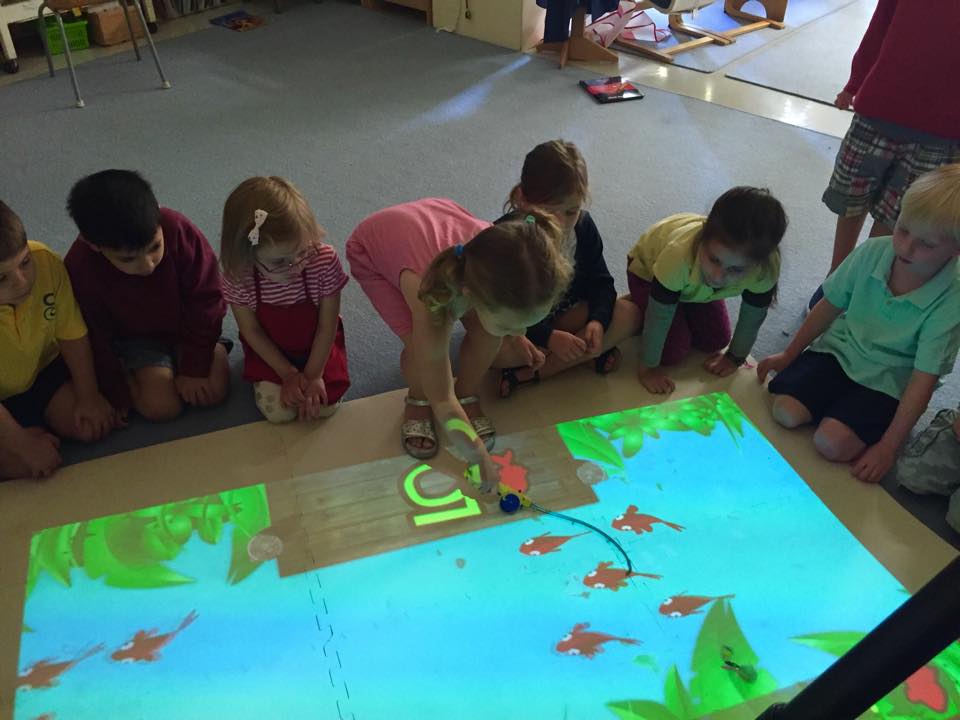 interactive projector kids games