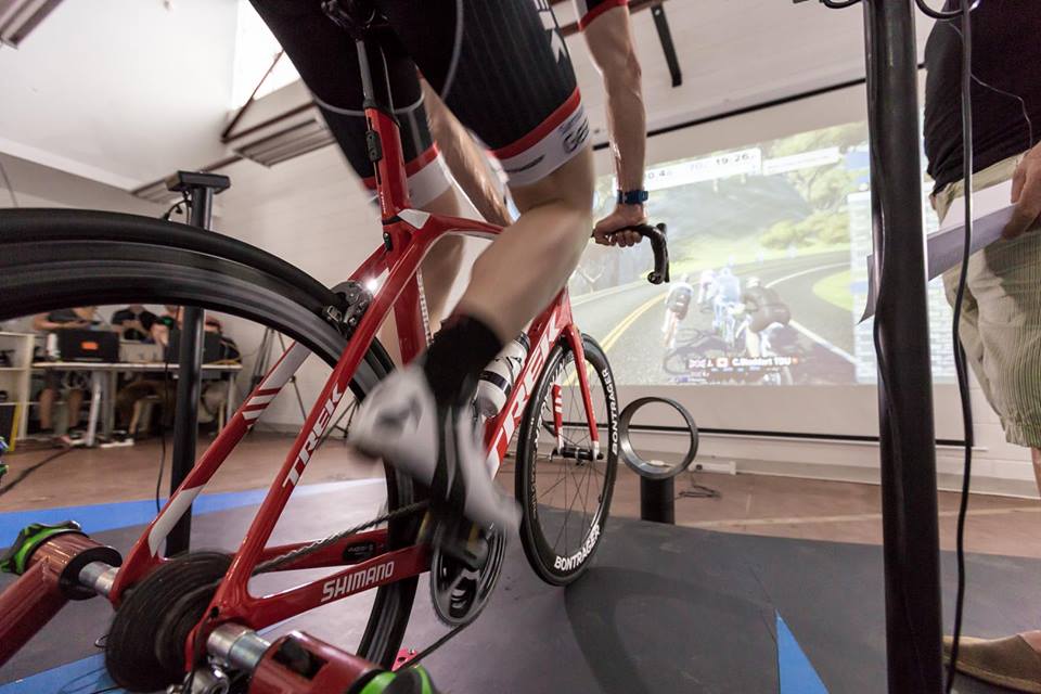 zwift indoor cycling group games